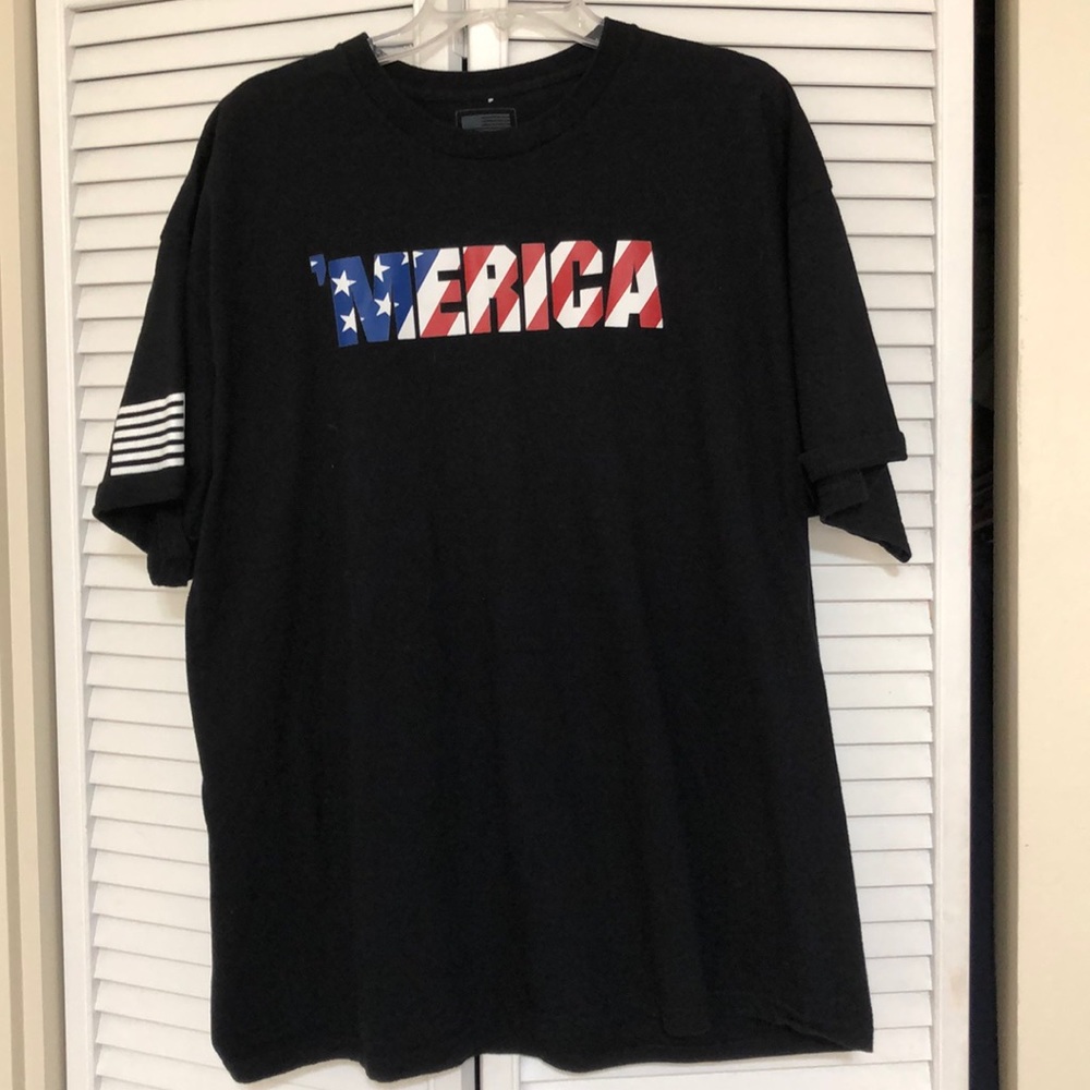 Black “MERICA” t-shirt